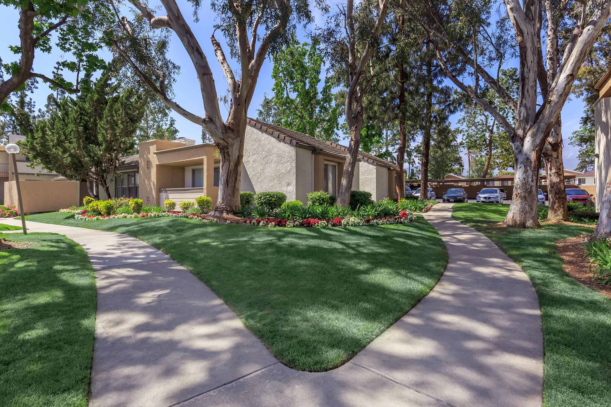 Upland Village Green, Upland - Upland, California, United States - Exterior