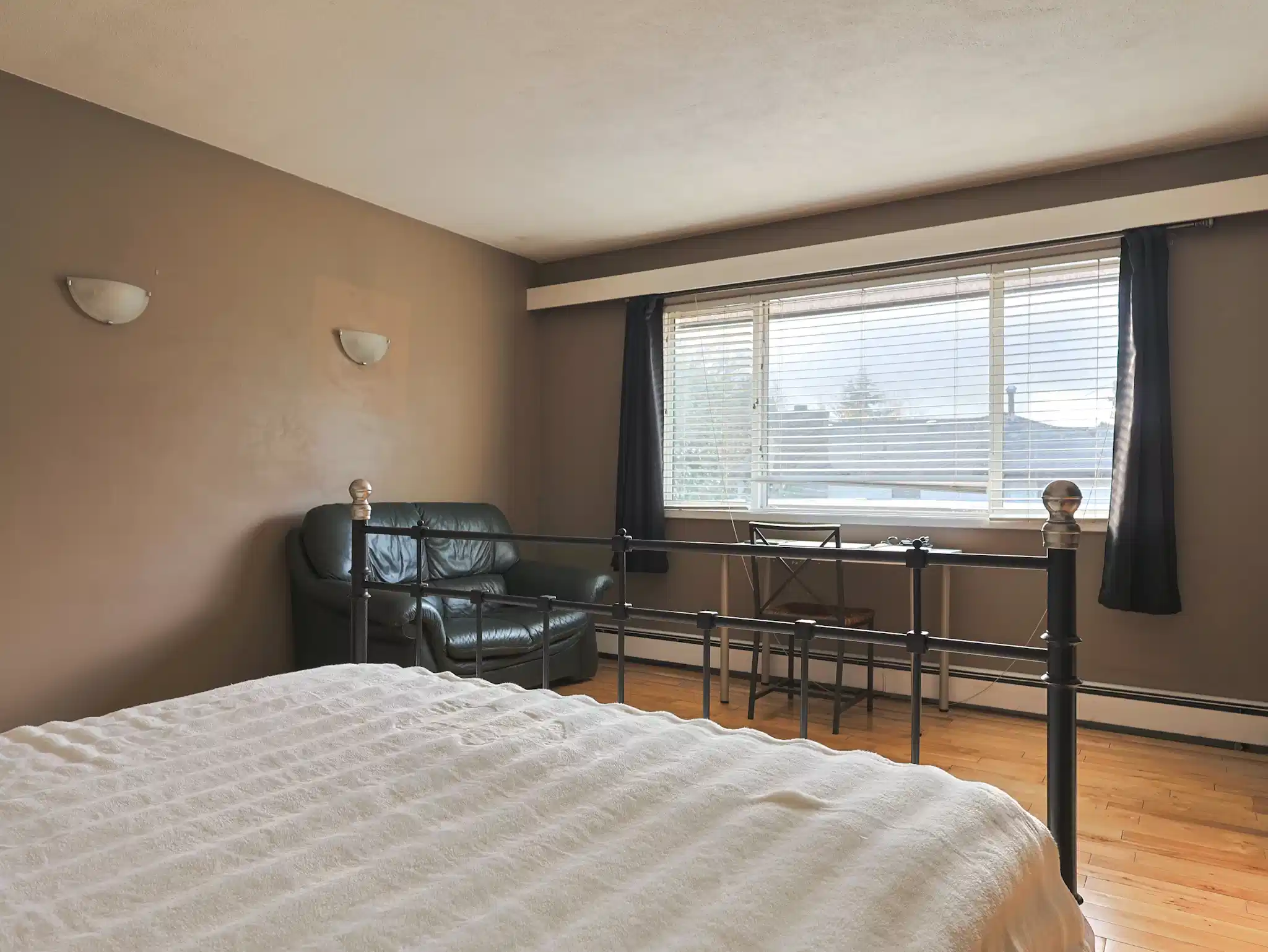 812 W 42nd Ave, Vancouver - Vancouver, Canada - Boston Room (1 Bed 1 Bath) - Amenities