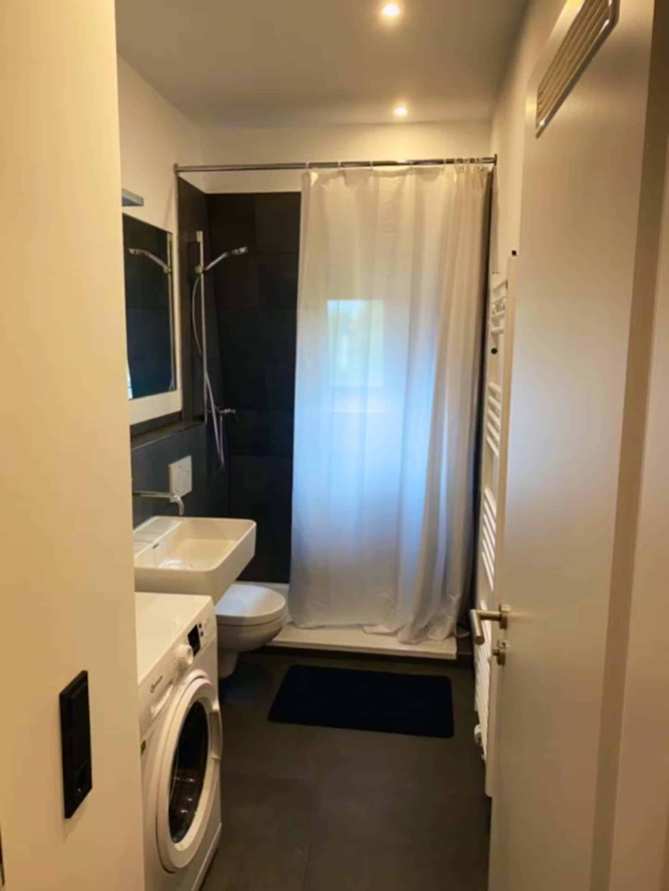 Fürstenbergerstraße, Frankfurt - Frankfurt, Germany - Amenities