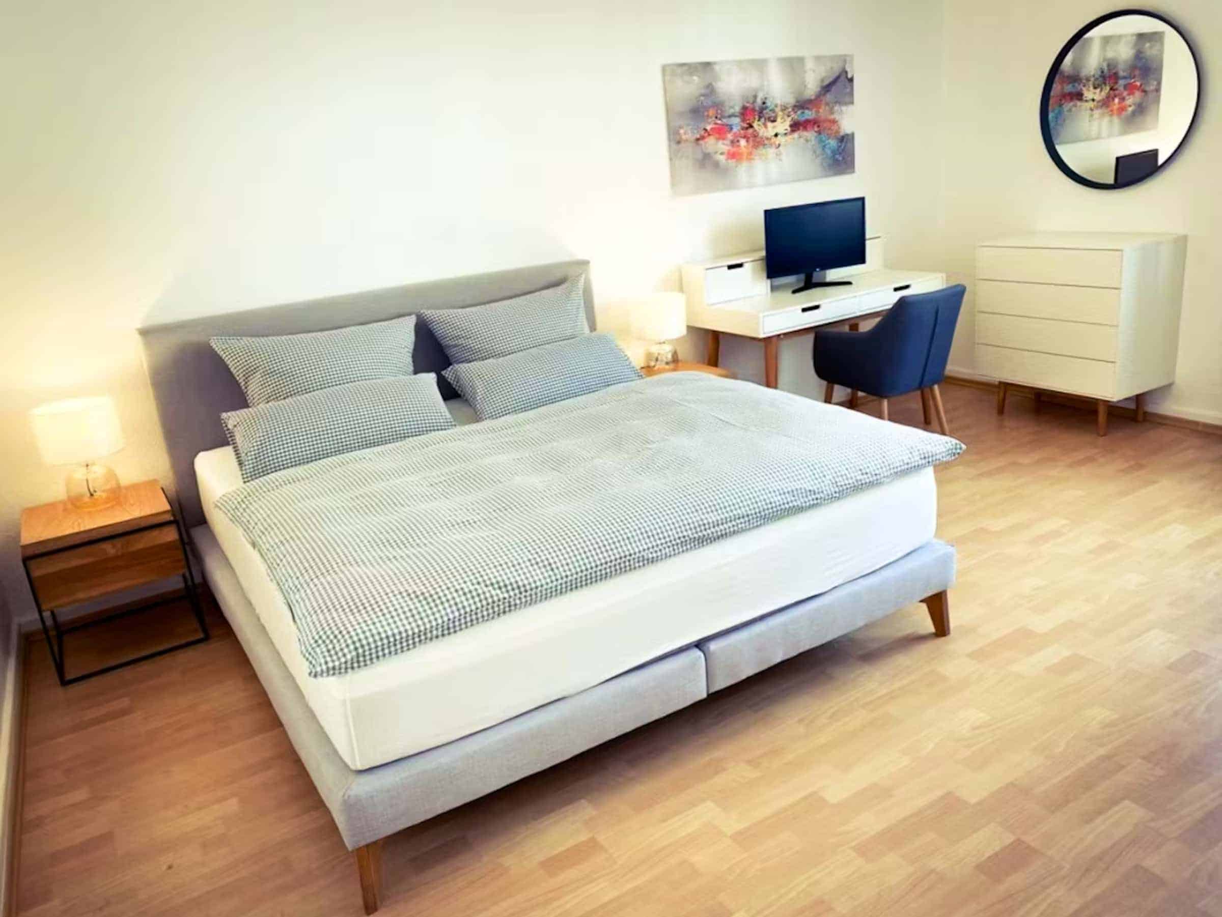 Alte Gasse, Frankfurt - Frankfurt, Germany - Room 2 - Bedroom