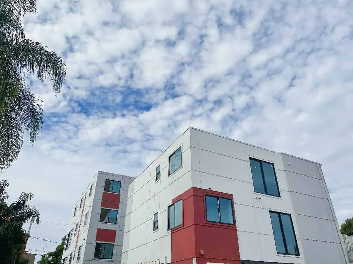 1351 W 37th St, Los Angeles - Los Angeles, California, United States - Exterior
