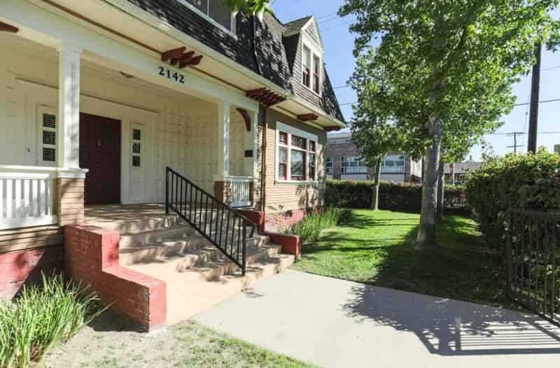 2142 Portland St, Los Angeles - Los Angeles, California, United States - Exterior