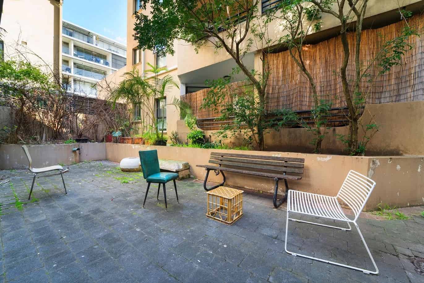 Room in a 17 Bedroom Apartment, 191 Darlinghurst Road, Darlinghurst, Sydney - Sydney, New South Wales, Australia - Common Area