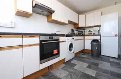 Room in a 4 Bedroom Apartment, Bakersfield, London, N7 0LU (Room 2) - London, England, United Kingdom - Bedroom 2 - Kitchen