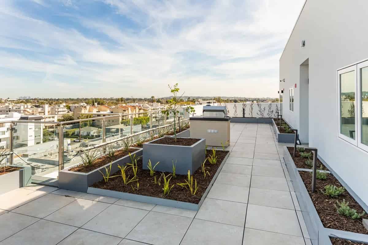 Maxwell, Los Angeles - Los Angeles, California, United States - Exterior