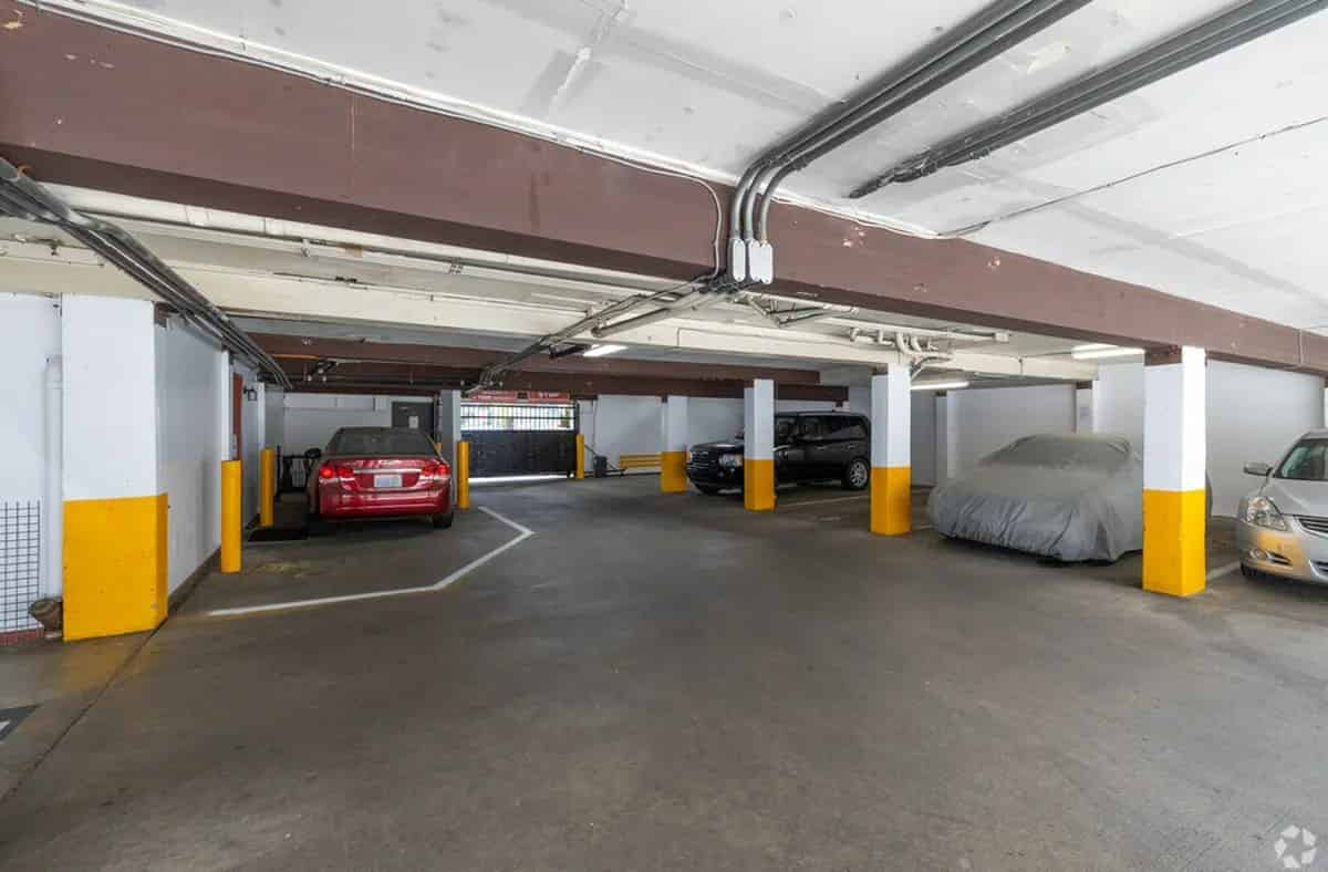 Badger Apartments, Seattle  - Seattle, Washington, United States - Amenities