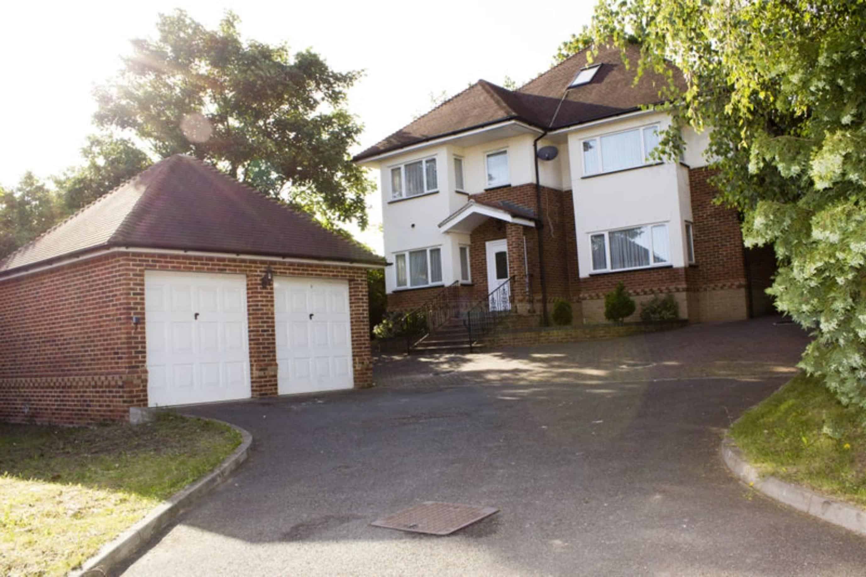 8 bedroom house, Orchard Close - Northampton, England, United Kingdom - Exterior