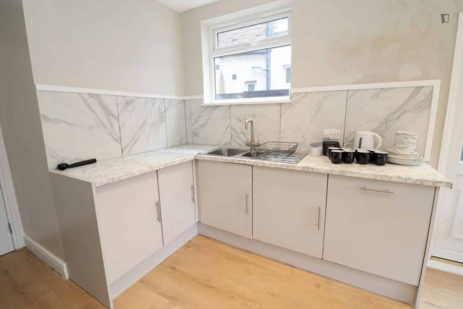 5 bedroom apartment, Farley Road - London, England, United Kingdom - Bedroom 1  - Kitchen