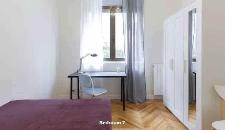 Amenities?w=400&h=260&fit=crop&q=40&auto=format&trim=auto