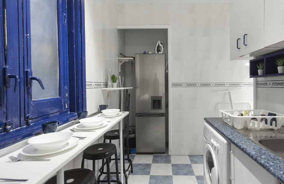 Santa Engracia, Madrid - Madrid, Spain - Kitchen