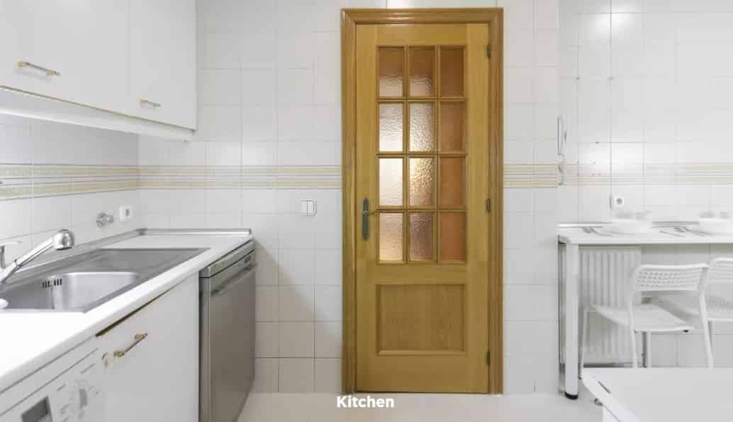 Caceres, Madrid - Madrid, Spain - Kitchen