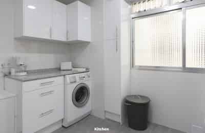 Dr. Castelo, Madrid - Madrid, Spain - Kitchen