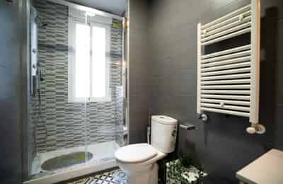 Andres Borrego, Madrid - Madrid, Spain - Bathroom