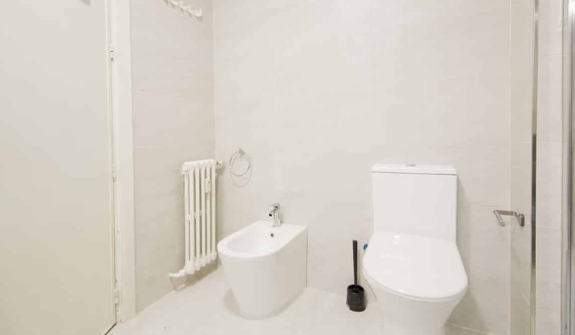 Princesa, Madrid - Madrid, Spain - Bathroom