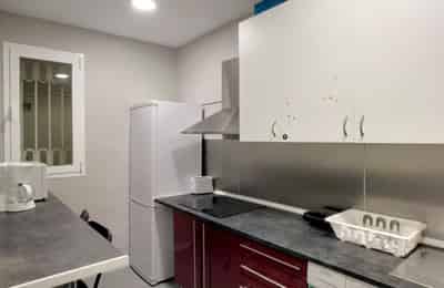 Jose Abascal, Madrid - Madrid, Spain - Kitchen