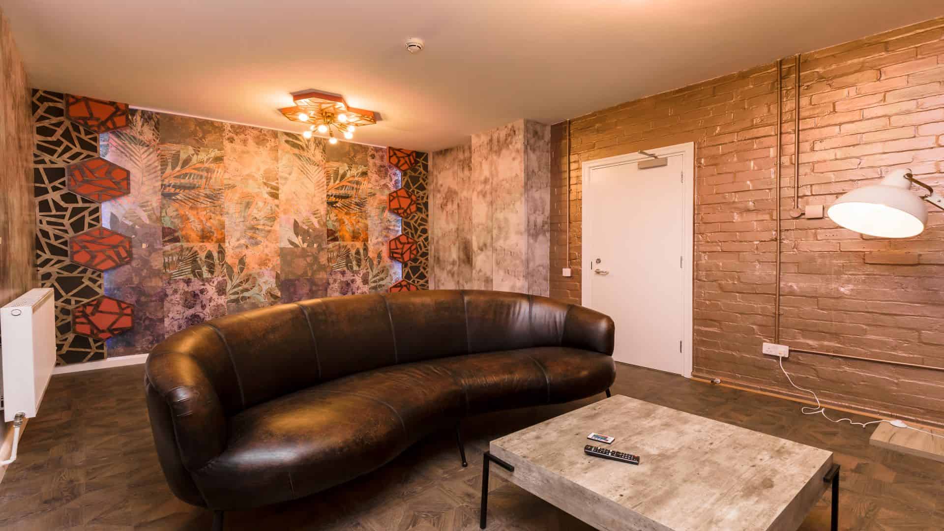 Room in a 5 Bedroom Apartment, 10 Leazes Terrace, Newcastle upon Tyne, NE1 4LY (Flat 3) - Newcastle Upon Tyne, England, United Kingdom - Amenities