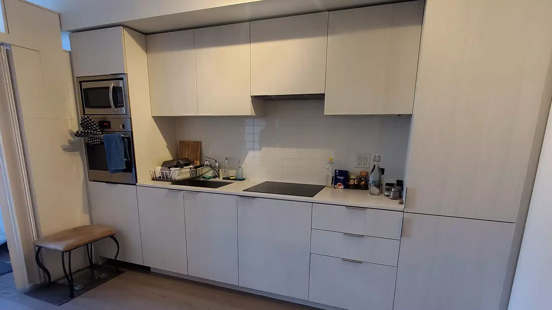 Liwinco Wellesley Street, Toronto - Toronto, Ontario, Canada - Deluxe Room | ON M4Y 0G4_503 - Kitchen