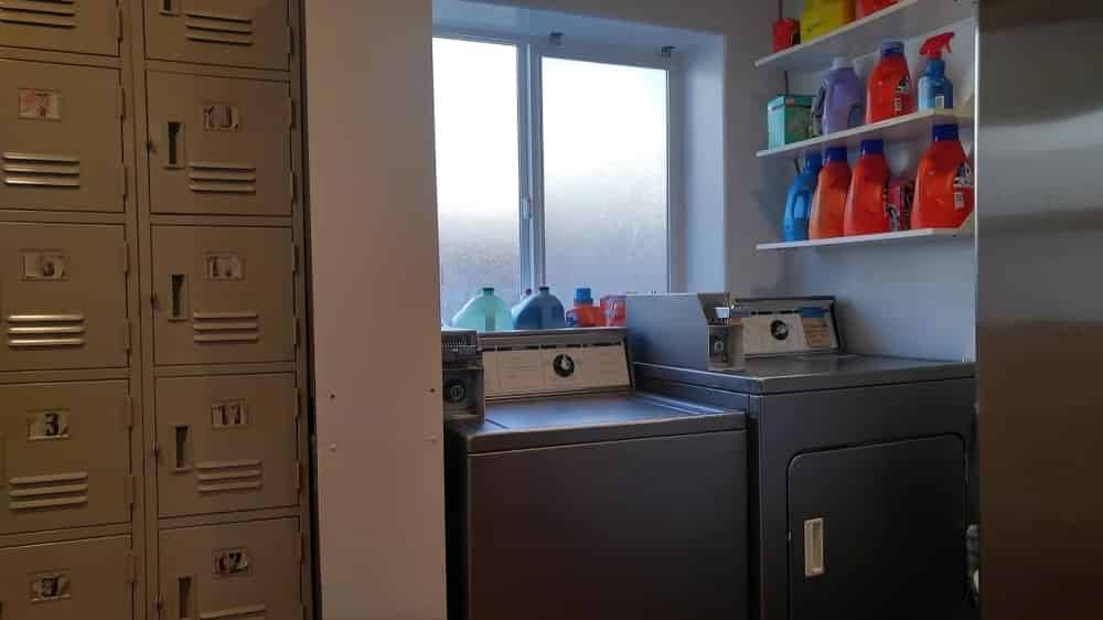 2376 Greenfield Avenue, Los Angeles - Los Angeles, California, United States - Private Room with A Shared Bath - Amenities