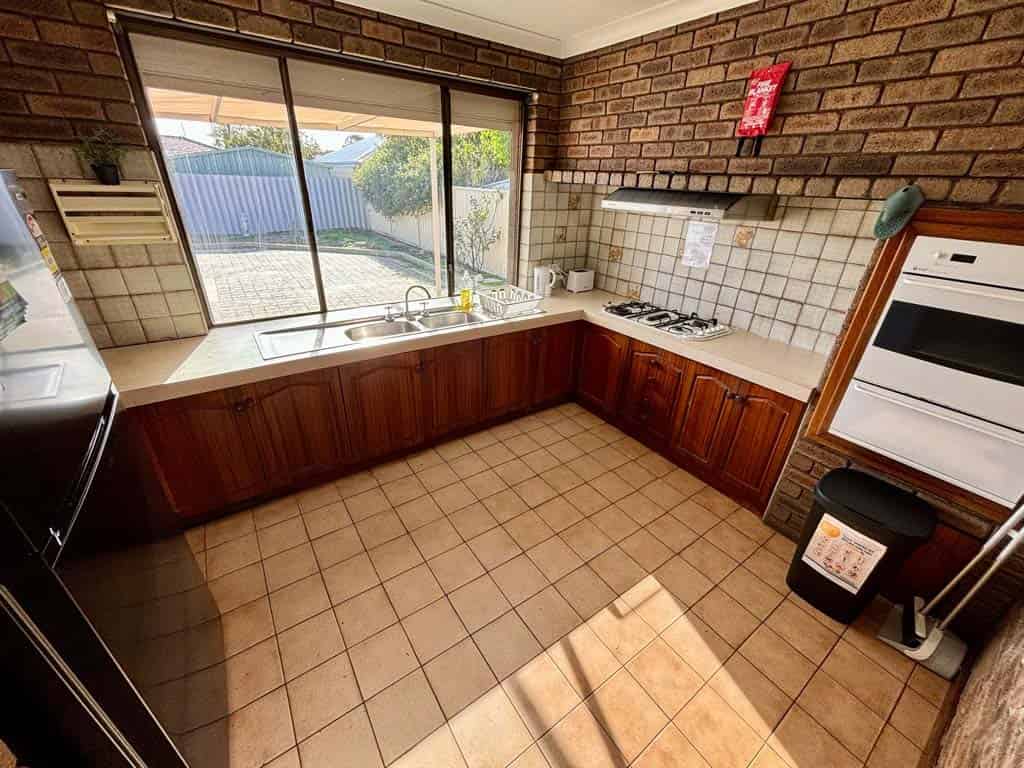 Room in a 4 Bedroom Apartment, 58 Gerard Street, East Cannington, City of Canning, 6107 - Perth, Western Australia, Australia - Kitchen