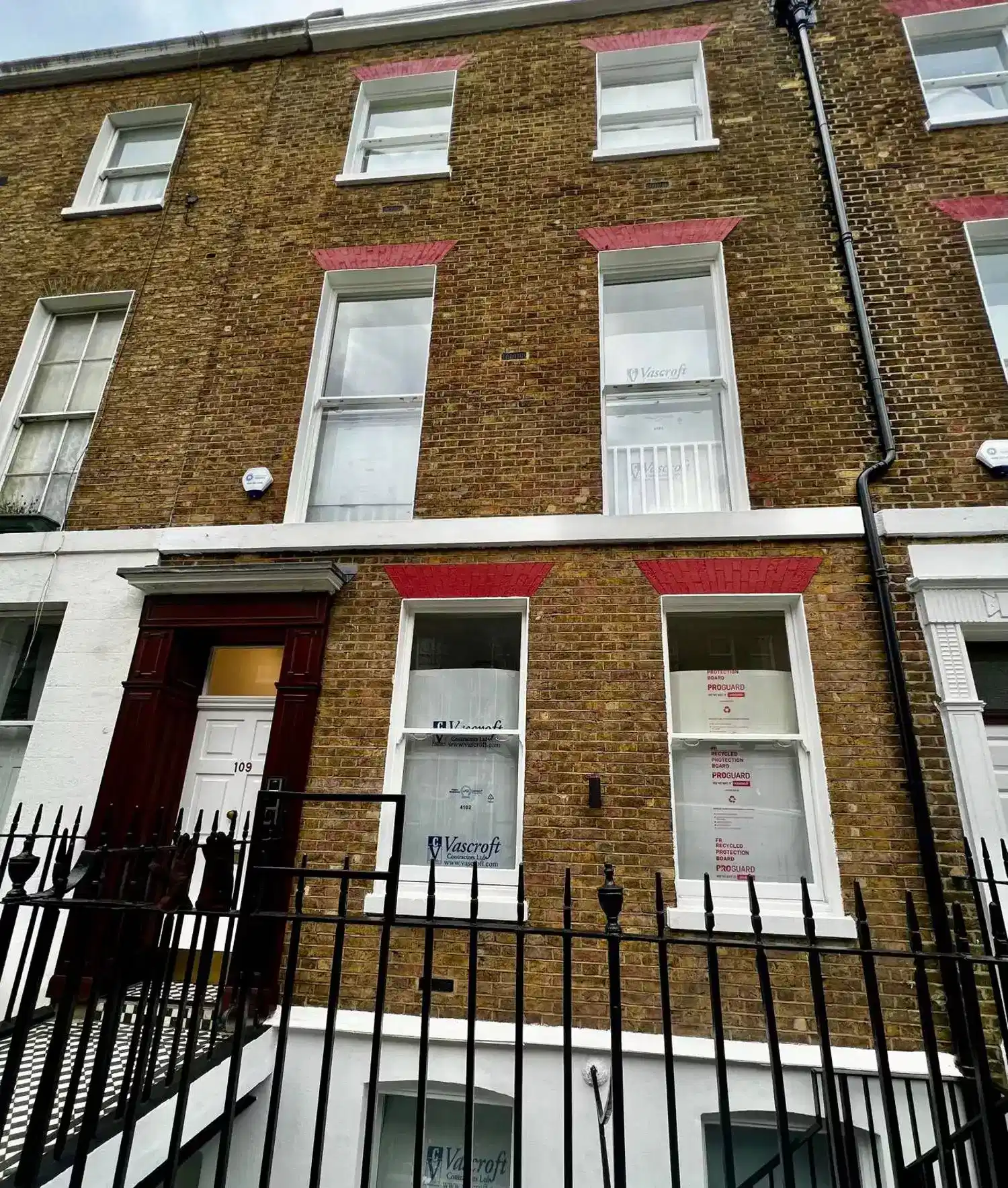 LNT Bloomsbury House, London - London, England, United Kingdom - Exterior