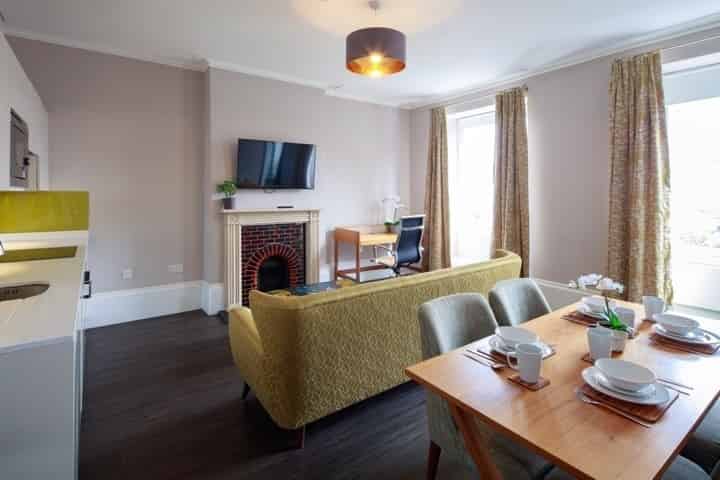 1 Bedroom Apartment, 14, 16 Charlotte St, Bristol BS1 5PP (16.8) - Bristol, England, United Kingdom - 1 Bedroom 1 Bathroom  - Common Area