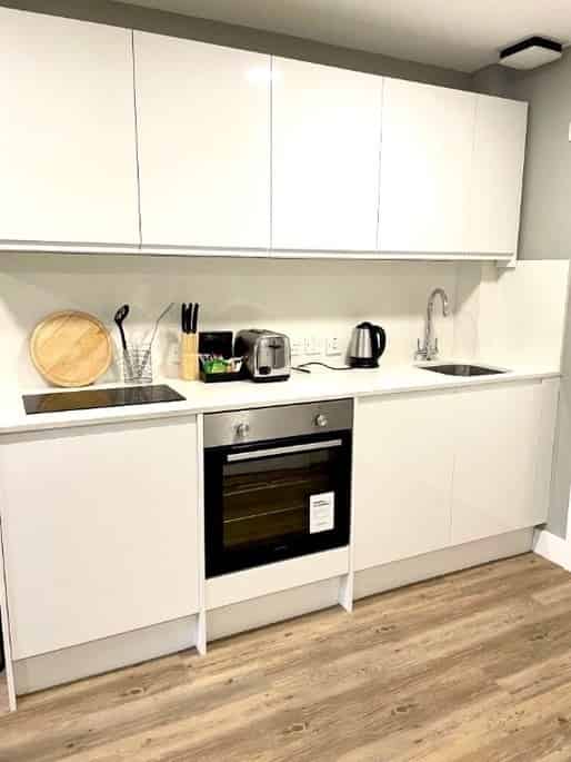 1 Bedroom - Common Area?w=400&h=260&fit=crop&q=40&auto=format&trim=auto