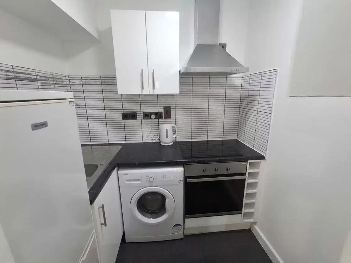 1 West Walk, Leicester - Leicester, England, United Kingdom - Kitchen