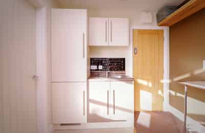 Room in a 7 Bedroom Apartment, 19 St. Catherines, Lincoln LN5 8LT - Lincoln, England, United Kingdom - Bedroom 1 - Amenities