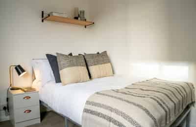 Room in a 5 Bedroom Apartment, 64C Monson Street, Lincoln LN5 7SB - Lincoln, England, United Kingdom - Bedroom 1 - Bedroom