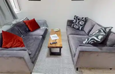 Room in a 7 Bedroom Apartment, 103 Cranborne Road, Liverpool L15 2HY - Liverpool, England, United Kingdom - Common Area