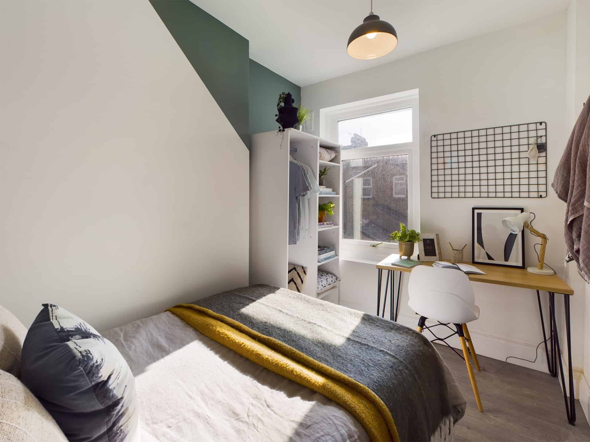 Bedroom 2 - Bedroom?w=400&h=260&fit=crop&q=40&auto=format&trim=auto