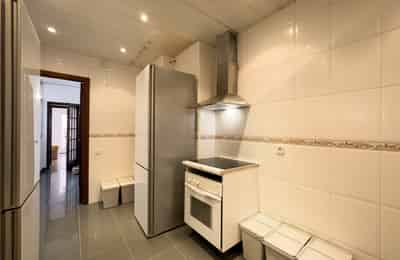 Diagonal 1, Barcelona - Barcelona, Spain - Kitchen
