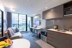 Studio Residence - Bathroom?w=400&h=260&fit=crop&q=40&auto=format&trim=auto