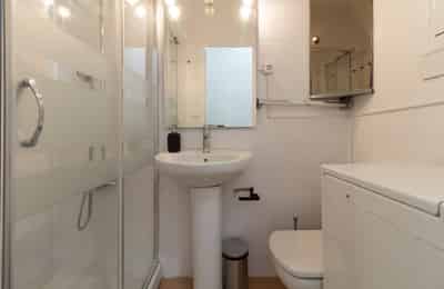 Tossa 2, Barcelona - Barcelona, Spain - Bathroom