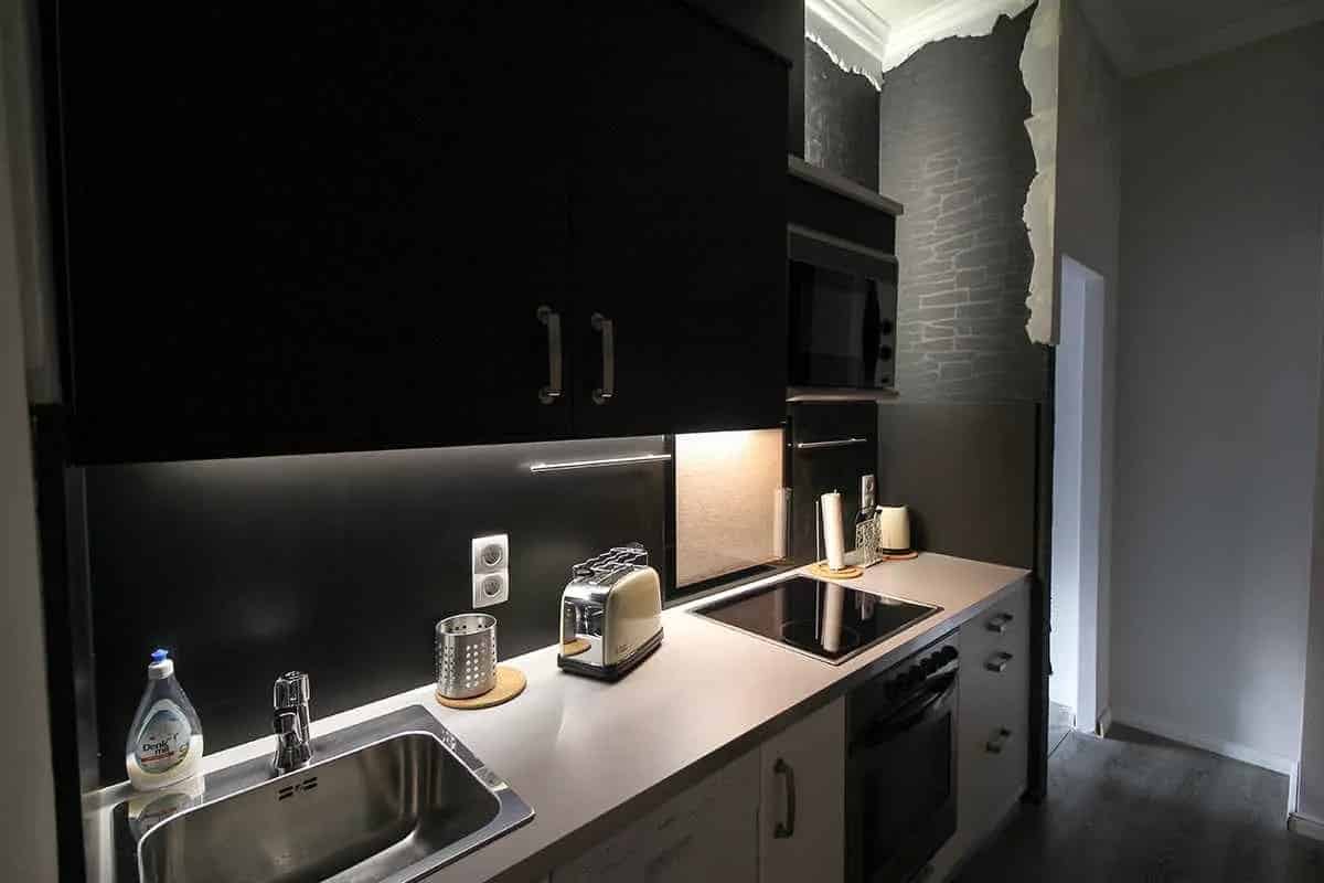 Nauheimer Straße 10, Frankfurt - Frankfurt, Germany - Kitchen