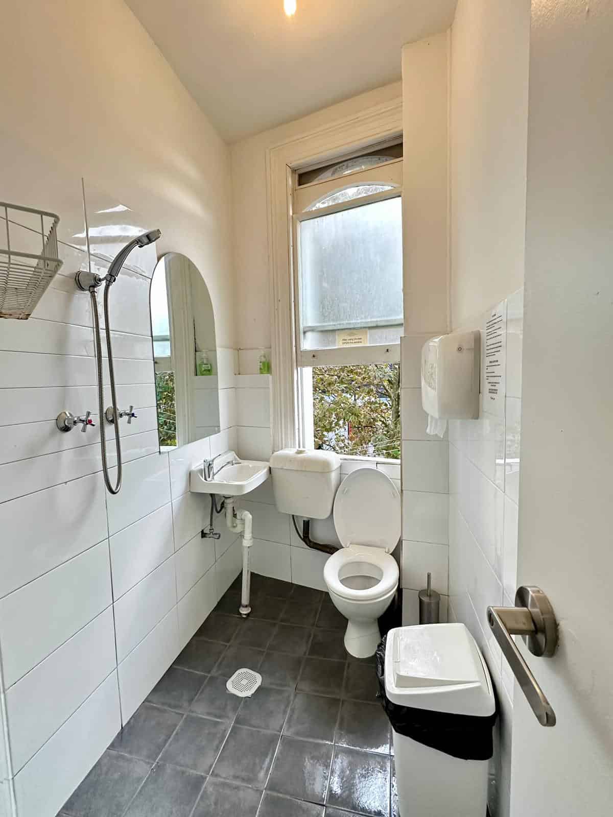 Room in a 12 Bedroom Apartment, 261 Crown St, Surry Hills, NSW Australia 2010 - Sydney, New South Wales, Australia - Bathroom