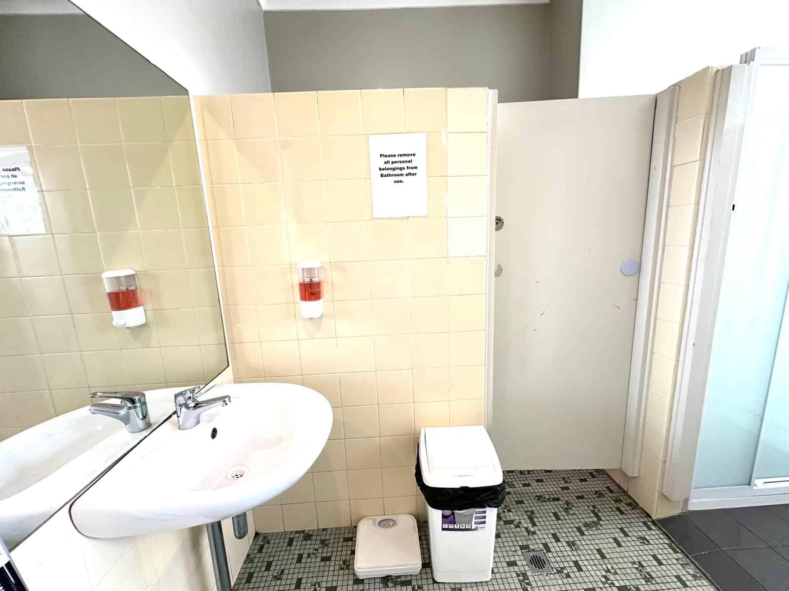 Room in a 20 Bedroom Apartment, 117 Arundel St, Forest Lodge, NSW Australia 2037 - Sydney, New South Wales, Australia - Bathroom