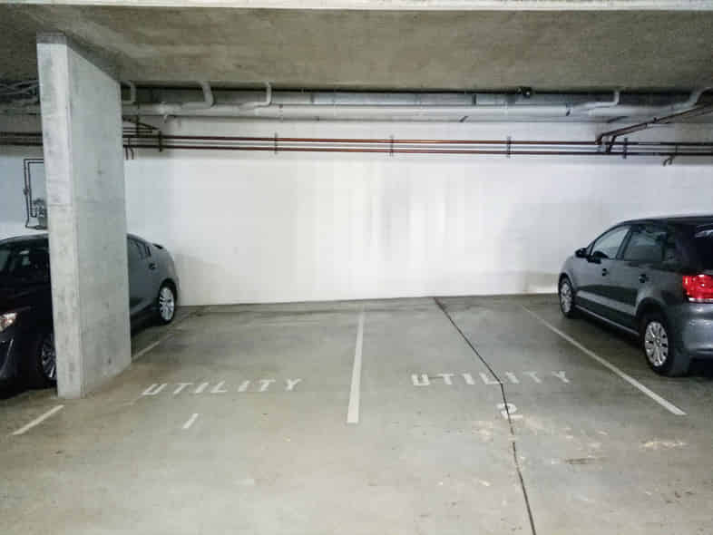 Room in a 16 Bedroom Apartment, 42 Union St, McMahons Point, NSW Australia 2060 - Sydney, New South Wales, Australia - Amenities