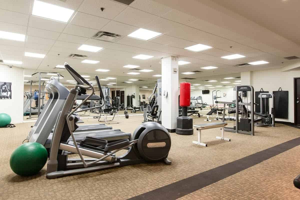 Redpath Ave & Roehampton Ave, Toronto - Toronto, Ontario, Canada - Amenities