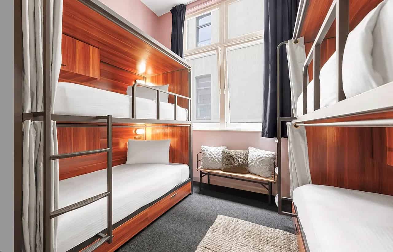 Selina Central Melbourne, Melbourne - Melbourne, Victoria, Australia - 6 Bed Mixed Community Dorm - Bedroom