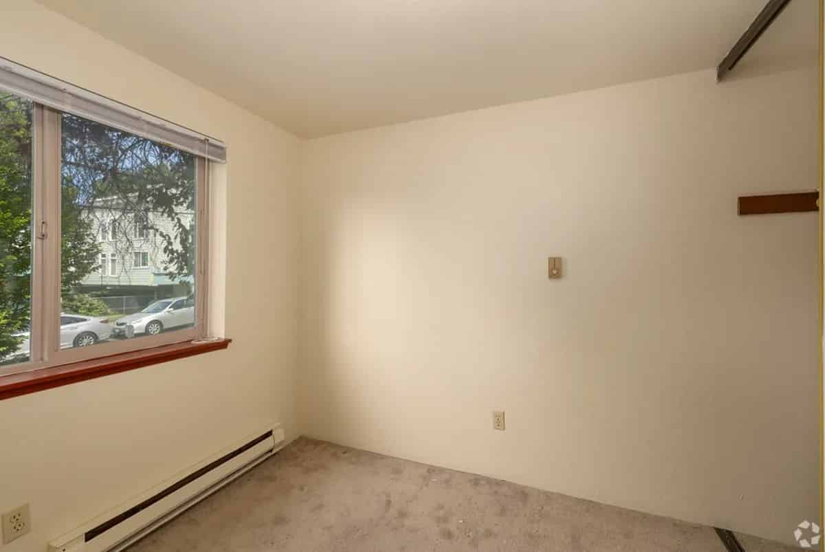 Alder Apartments, Seattle - Seattle, Washington, United States - Room