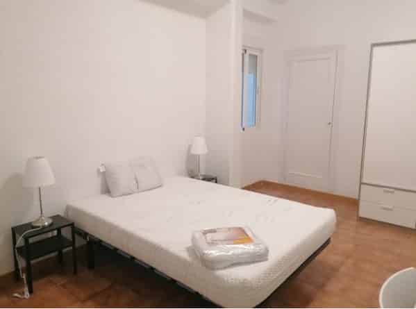 Poeta Cabanyes 14 Entresuelo Izquierdo, Barcelona - Barcelona, Spain - R0115 - Bedroom