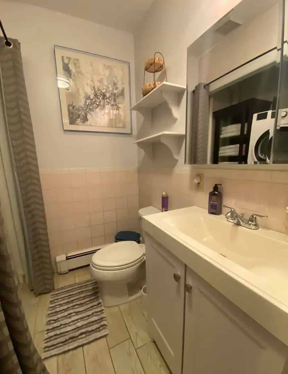 Forest Street, Boston - Boston, Massachusetts, United States - Bathroom