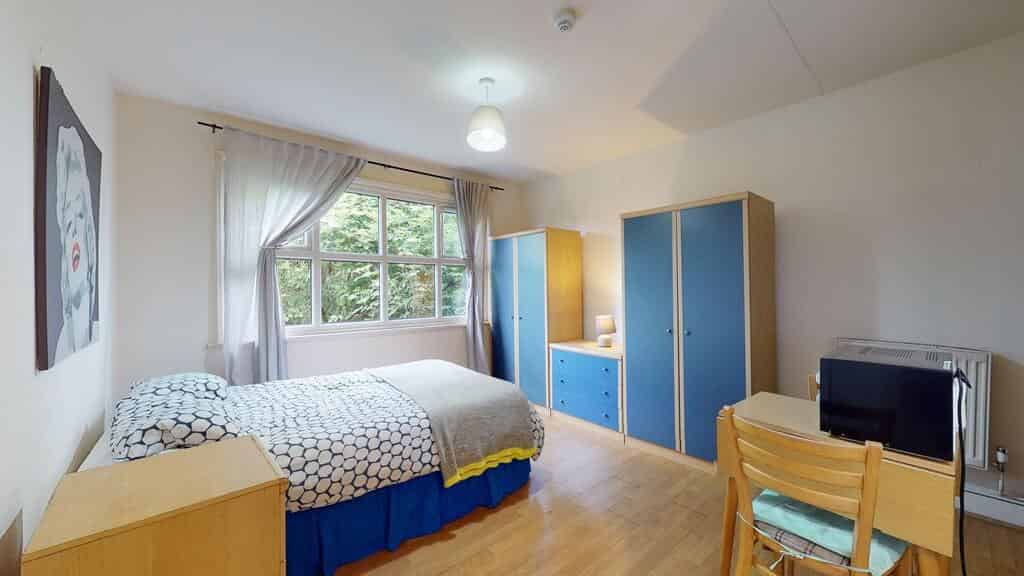 1 Bedroom Apartment, 80 Anson Rd, London, NW2 6AE (14455) - London, England, United Kingdom - Bedroom 1 - Bedroom