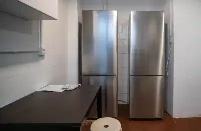 Almirante 1, Valencia - Valencia, Spain - Kitchen