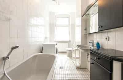 Holländerstraße, Berlin - Berlin, Germany - Bathroom
