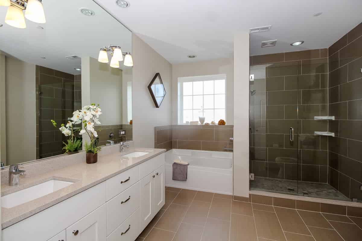 Kitchen?w=400&h=260&fit=crop&q=40&auto=format&trim=auto