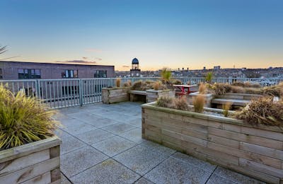 21-student-accommodation-aberdeen-powis-place-court-yard-1
