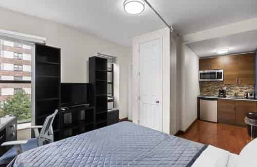 UWS Central Park, New York - New York City, New York, United States - Bedroom