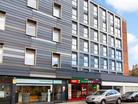 1-student-accommodation-lincoln-danesgate-house-external